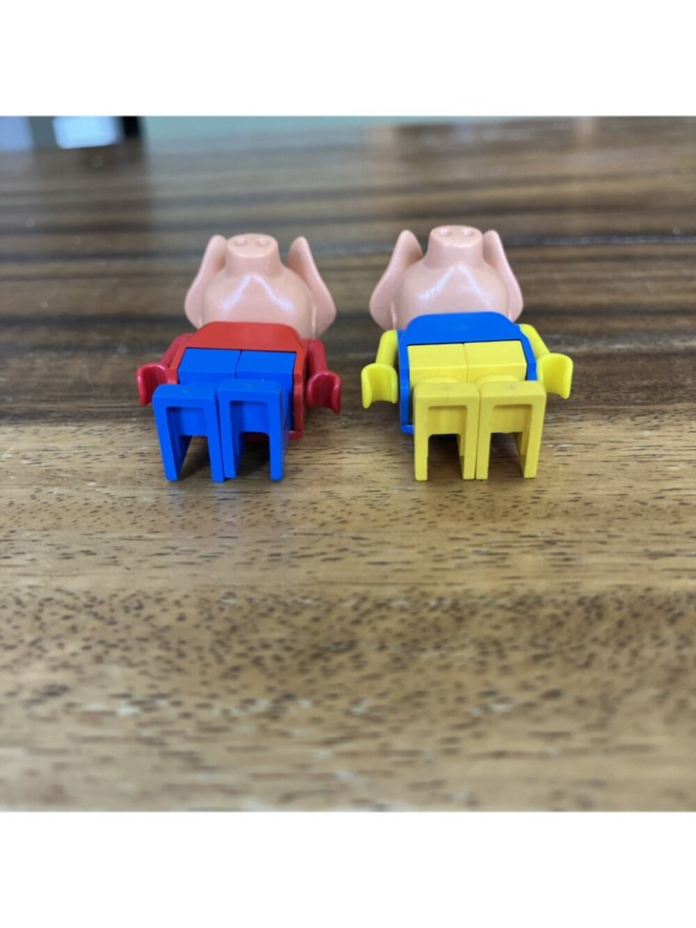 Rare Vintage LEGO Fabuland Pig Minifigure Set 0f 2 Collectible - Picture 7 of 8
